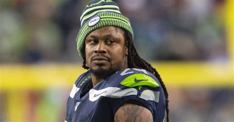 Marshawn Lynch Says Seahawks Coaches Put Russell Wilson on a Pedestal ...