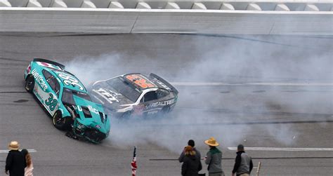 Race Rewind: Late wrecks and multiple overtimes at Talladega - NASCAR Kids