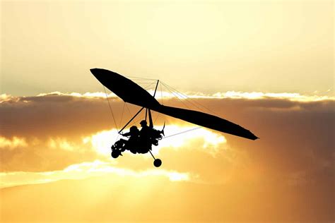 What Do You Call a Motorized Hang Glider (Guide to Safety, Speed ...