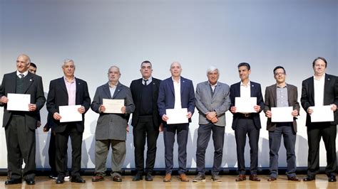 Fiuba Bodas De Plata Y Oro Reconocimiento A Graduados Y Graduadas