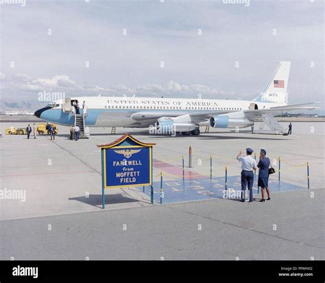 Moffett Field Hi Res Stock Photography And Images Alamy
