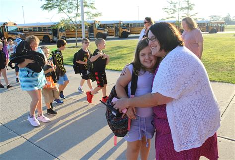 Home Indian Lake Elementary School