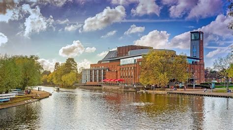 Royal Shakespeare Theatre | Tours of the UK - Shakespeare Location