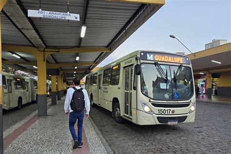 Transporte coletivo da RMC terá horários especiais no Natal Ano Novo e