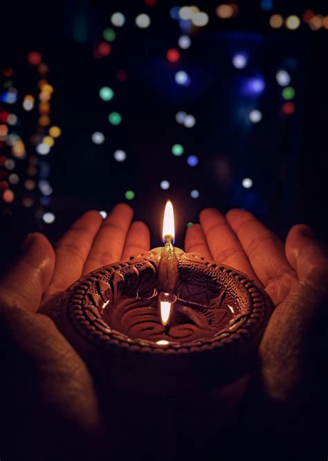 Top 50 Diwali Wishes, Messages, Quotes, and Images for Your Friends and ...