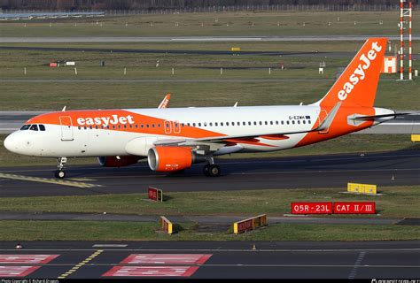 G EZWH EasyJet Airbus A320 214 WL Photo By Richard Dragon ID 912016