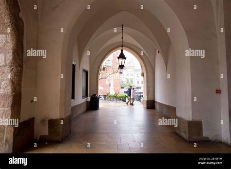 Vaulted Arch Hi Res Stock Photography And Images Alamy
