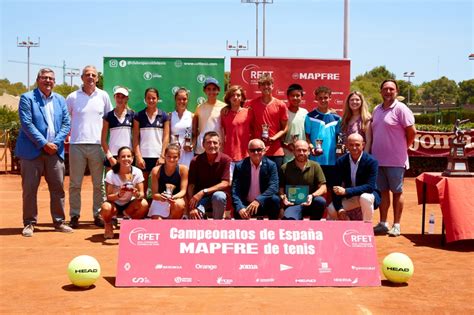 Paula Cort S E Izan Ba Ares Conquistan El Campeonato De Espa A Mapfre