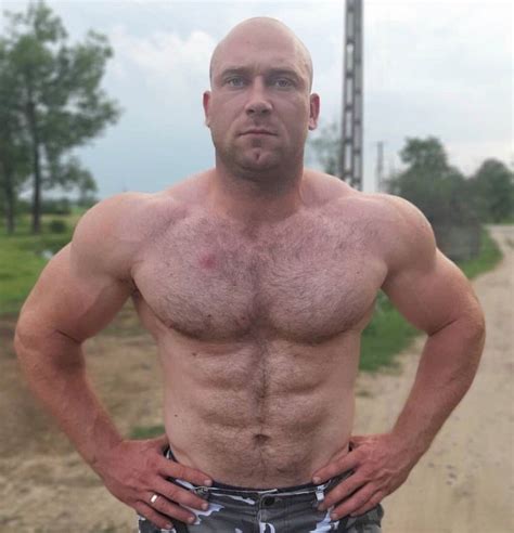 Pin By Nathan Reyes On Bald Muscle Fitness Bald Men Muscle Men