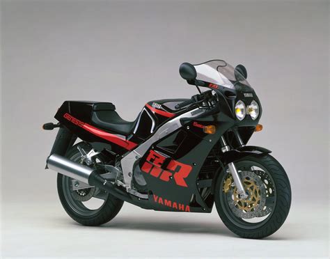 Yamaha FZR 1000 Genesis 1987 Fiche Moto