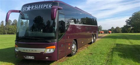 single decker  bu tar  berth luxury single decker
