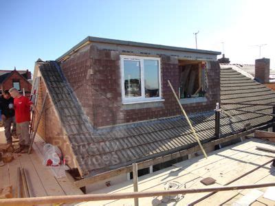 Before And After Photos Of A Single Storey Extension With Loft