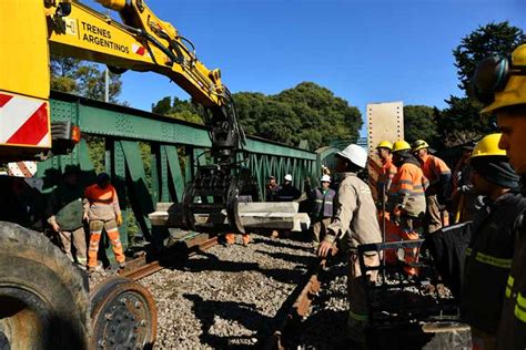 El Gobierno reglamentó la reforma laboral con blanqueo de impuestos y