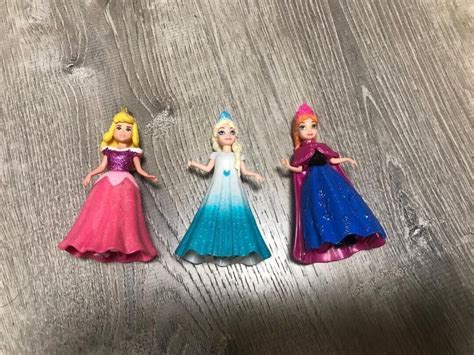 Disney Princess Aurora Elsa And Anna Magiclip Magic Clip Polly