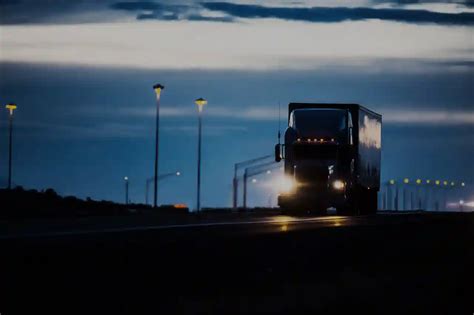 Ways To Improve Fuel Efficiency In Your Wheeler Truck Fleet