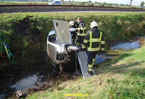 Maandag 20 Oktober 2008 Staphorst Brommobiel In Bermsloot Langs