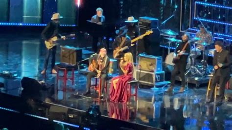 Willie Nelson And Sheryl Crow Crazy Rock And Roll Hall Of Fame