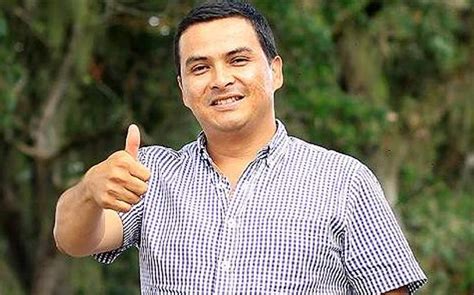 Eligen Alcalde Gay En Colombia