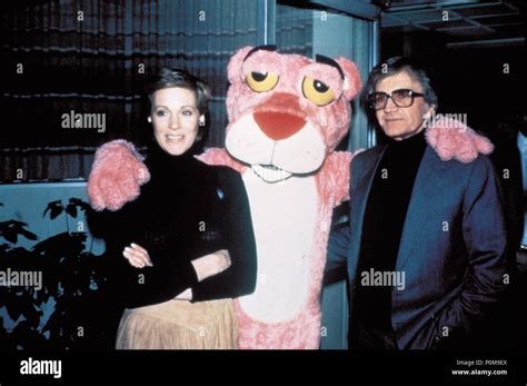 Stars: JULIE ANDREWS; BLAKE EDWARDS Stock Photo - Alamy