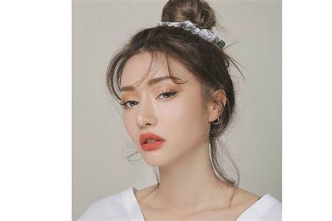 Rekomendasi Lip Tint Terbaru Dan Terbaik Cocok Untuk Kreasikan Korean