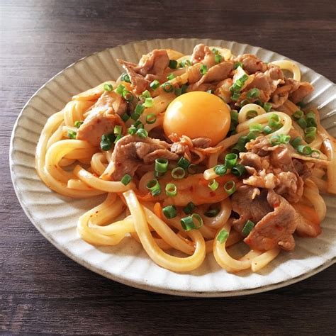 電子レンジde豚キムチうどん By んぼたん 【クックパッド】 簡単おいしいみんなのレシピが395万品