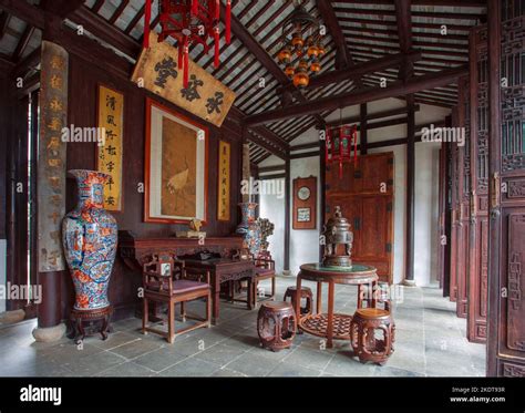 Shanghai fengjing ancient town Stock Photo - Alamy