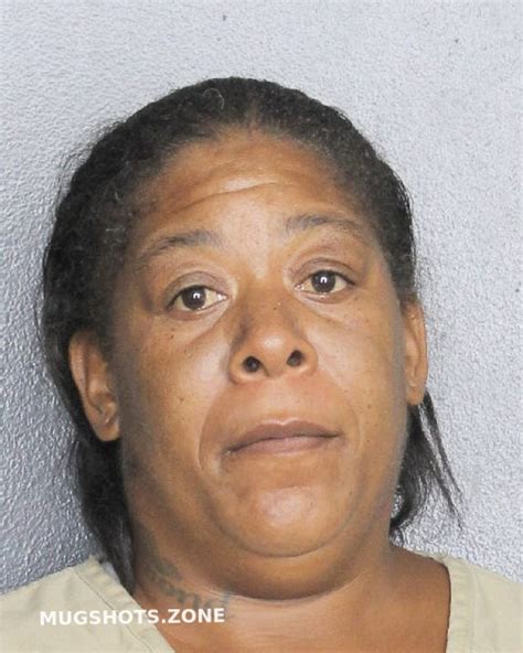 BENNETT DARLENE CAROLE 06 25 2022 Broward County Mugshots Zone