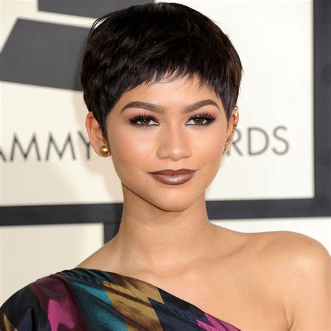 How to grow out your pixie cut without the awkward phase, according to ...