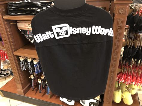 Photo Pet Spirit Jersey Debuts At Disney Parks