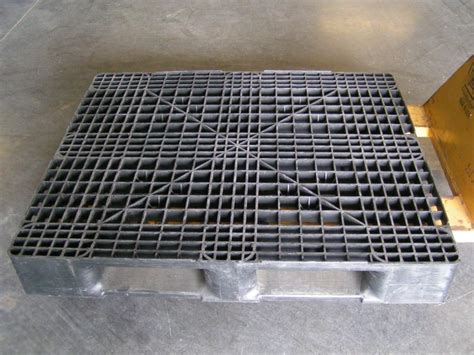 Plastic Pallets For Sale | Used Plastic Pallets For Sale | New Plastic ...