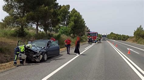 Joven De 19 Años Resulta Herida En Accidente De Tráfico Entre Coche Y