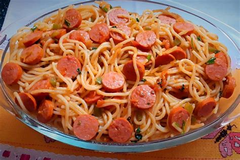 Macarrão Com Salsicha Um Almoço Simples E Prático Para Qualquer Dia Da