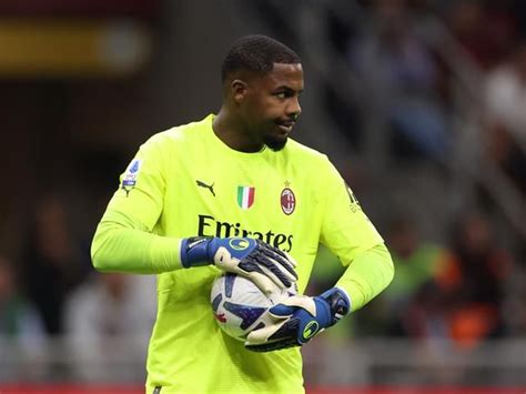 Serie A Maignan Di Nuovo Ko Infortunio Al Polpaccio Per Il Portiere