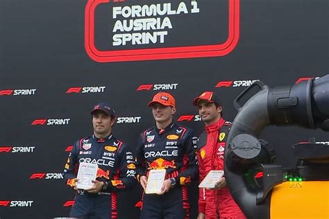 F Gp Austria Verstappen Gana El Sprint Tras Enfadarse Con