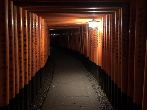 Fushimi Inari Taisha Climbing Kyotos Famous Mountain Shrine — The