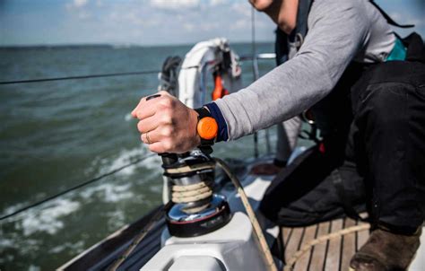 The app will help find a crew member who has fallen overboard - itBoat ...