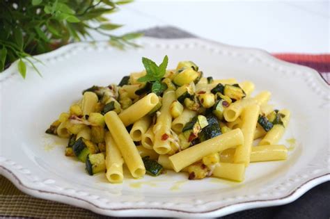 Pasta Con Philadelphia E Zucchine Ricetta Di Misya