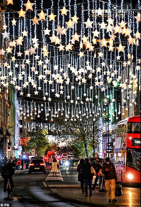 Top Most Incredible Jaw Dropping Christmas Decorations In Londons