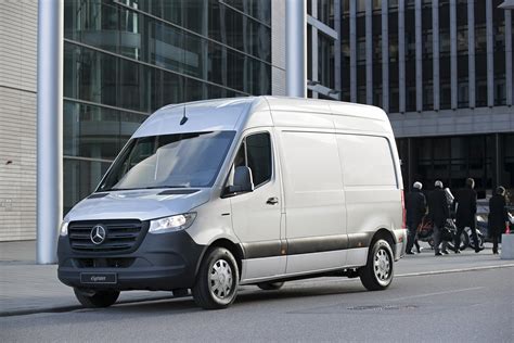 Mercedes Benz Sprinter Progressive Cdi L H Crusader Vans