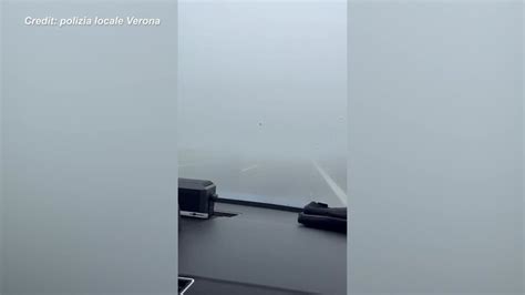 Muro Di Nebbia Chiusa Autobrennero Tra Verona E Modena Italia Ansa It