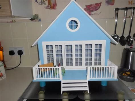 DOLLS HOUSE THE Retreat With Some Furniture And Lit Working Hot Tub 1