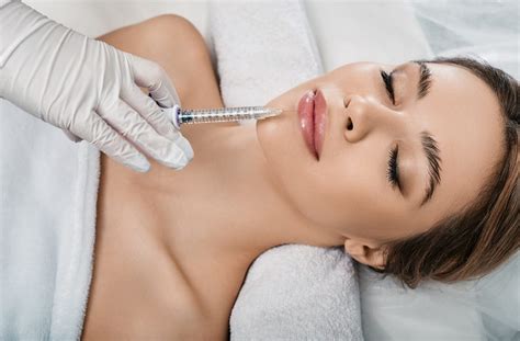 Dermal Filler Botulinum Toxin Foundation CAAMI