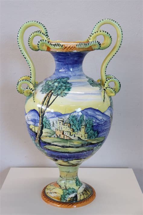 Mobili Del Passato Grande Vaso Ad Anfora Antico In Maiolica Dipinta A