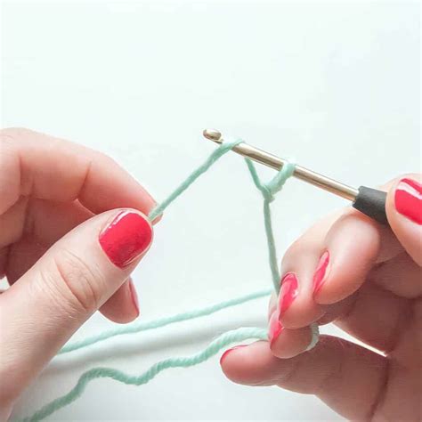 How To Chain Stitch Crochet 101 Easy Step By Step Guide