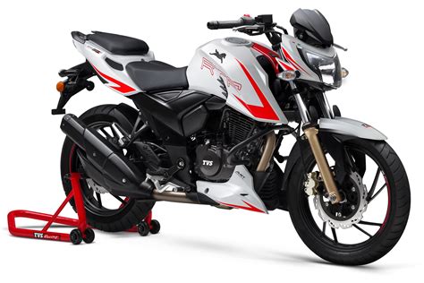 Lanzamiento TVS RTR 200 Motoblog