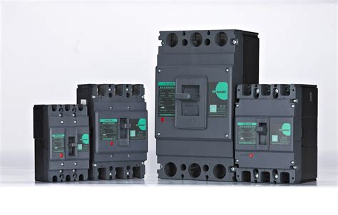 Gtm6 400L 4p 400A Moulded Case Circuit Breaker MCCB China MCCB And