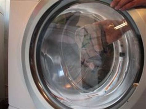 How To Clean A Front Loading Washing Machine With Vinegar Hunker