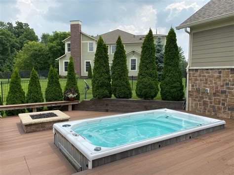 Pool & Spa Landscape Design - Aspen Outdoor Designs