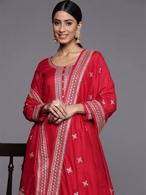 Libas Women Red Ethnic Motifs Yoke Design Kurta With Trousers And With