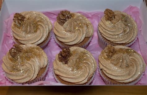 Edible Gold Glitter/ Edible Glitter/ Cake Glitter/ Edible Cake - Etsy